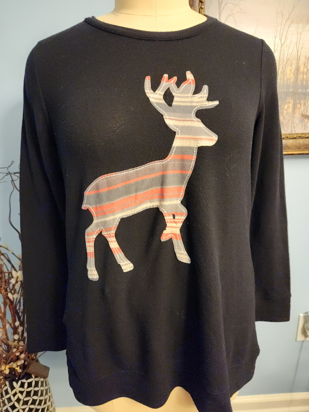 Black Crewneck Sweater with Striped Reindeer Appliqué